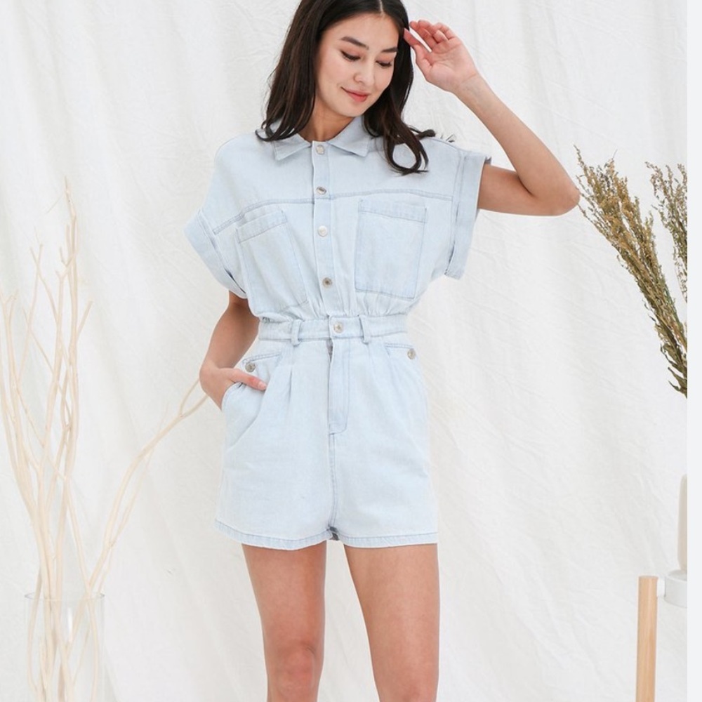 Zara Light Wash Button Front Romper Size Small